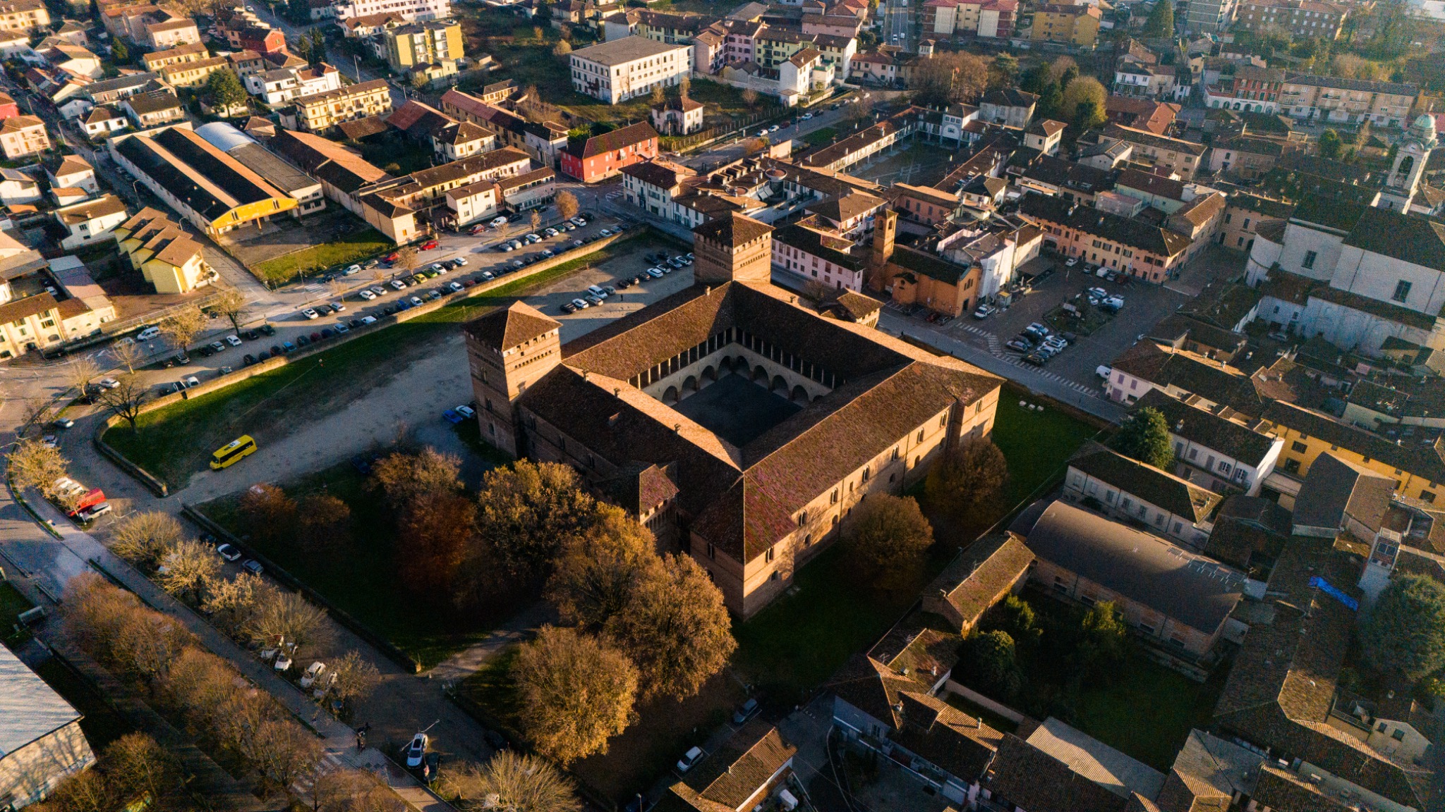 Castello Visconteo di Pandino visto dall’alto